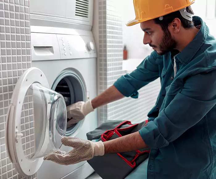 Washer Technicians: Your Trusted Washing Machine Repair Partner in Everett, MA